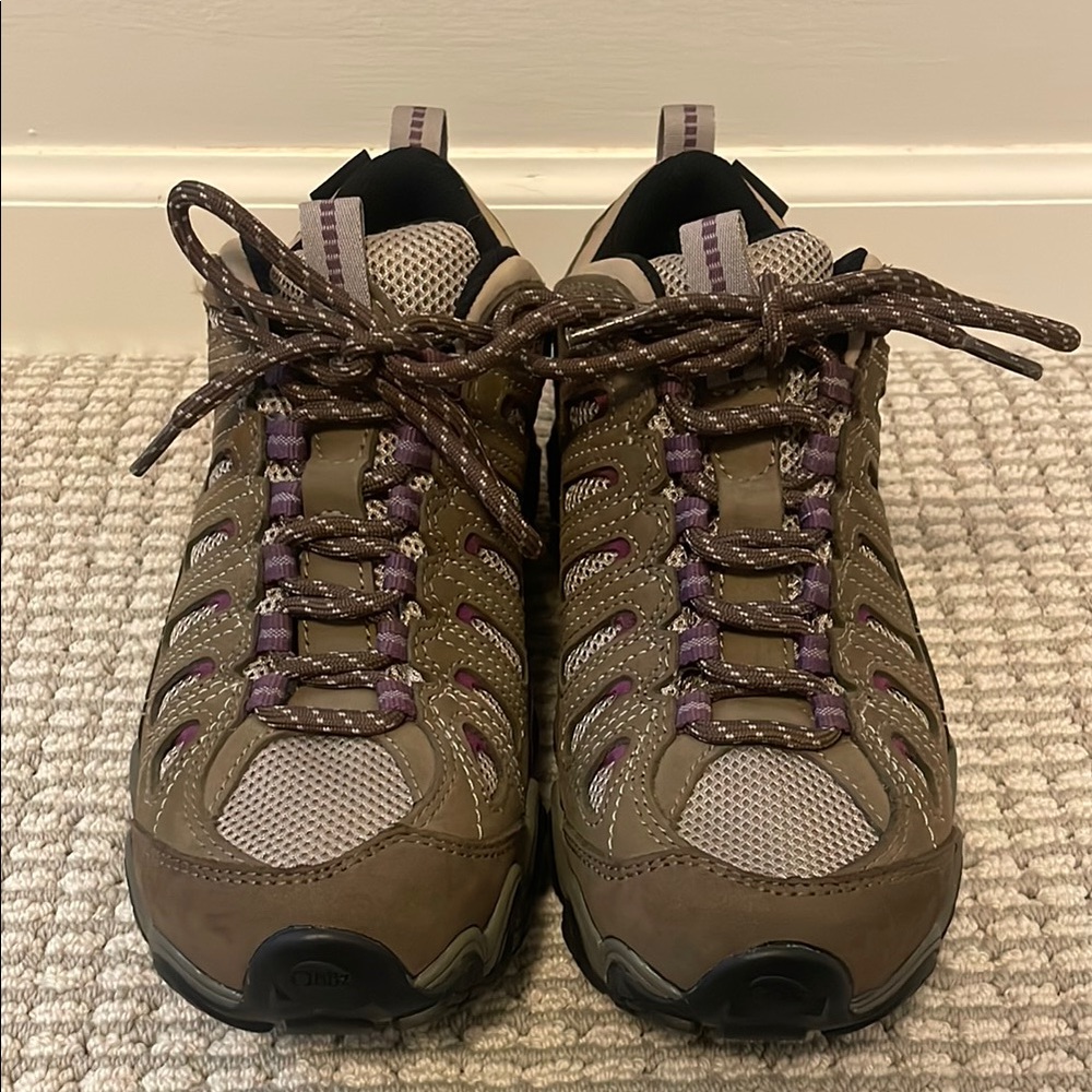 OBOZ Sawtooth Low Top Leather Waterproof Hiking Shoes Womens Size 7